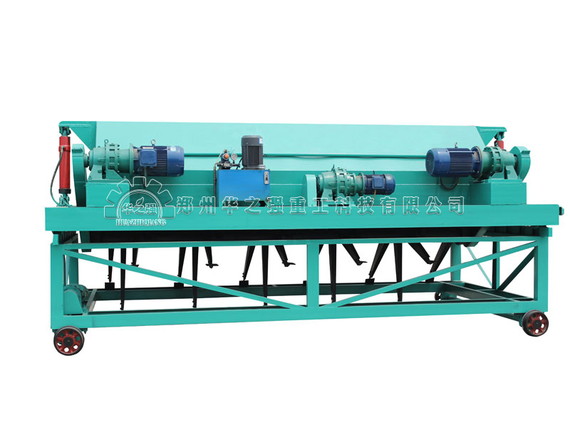 槽式翻拋作業(yè)對于有機肥生產(chǎn)來說到底有什么作用呢？  　　